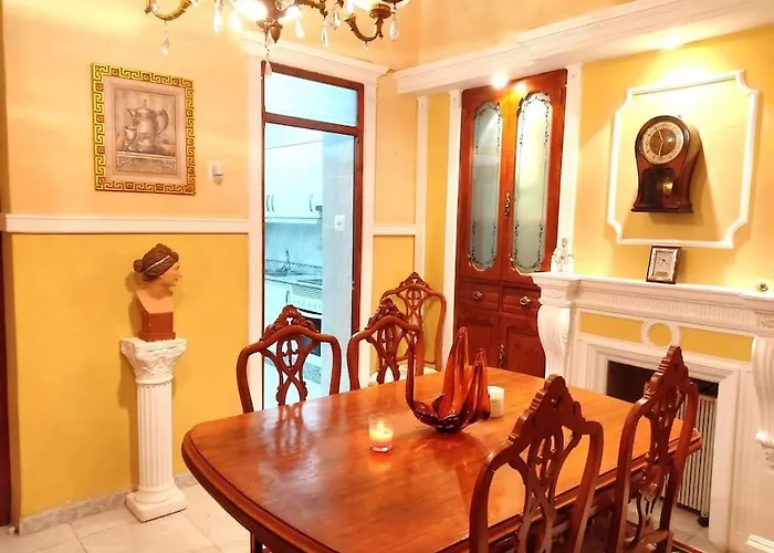 Encantadora Casa De Pueblo