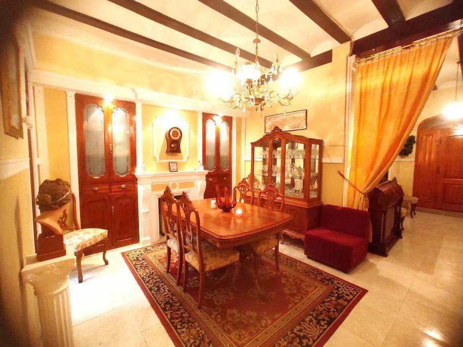 Encantadora Casa De Pueblo Sagunto